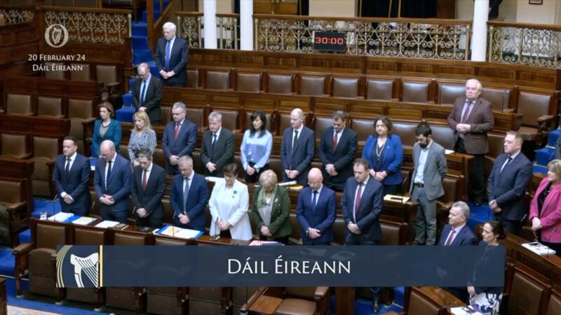 TDs in Dáil Éireann held a moment of silence in memory of former Irish Times political journalist Michael O'Regan