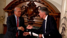 OECD warns of dangers of Brexit without trade deal