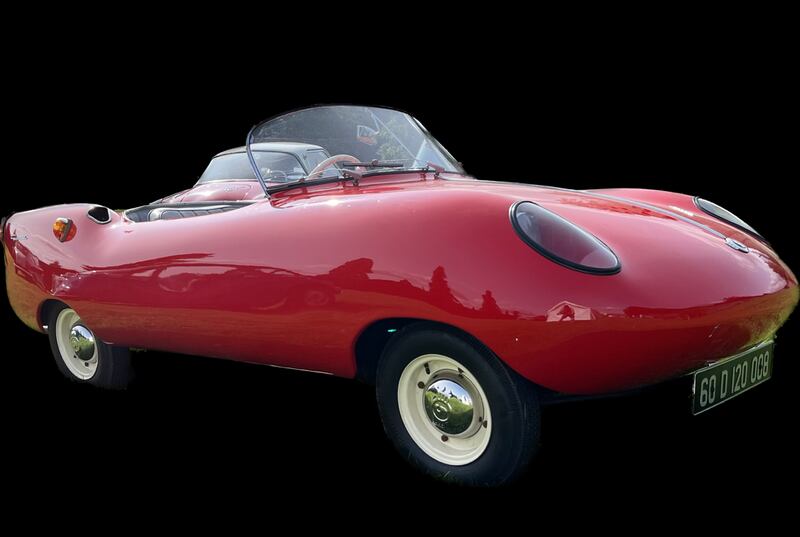 Googomobil Dart predates the E type Jaguar by three years despite similarities