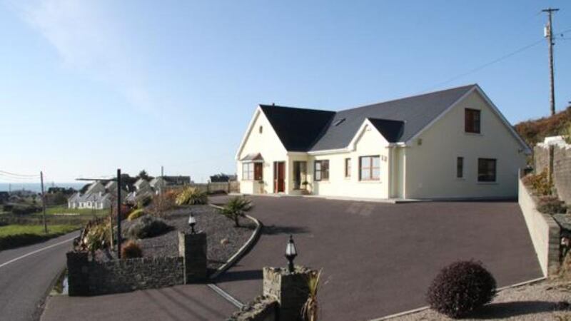 Water’s Edge, Ownahincha, Rosscarbery, West Cork