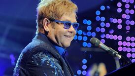 Elton John recovers after appendix operation