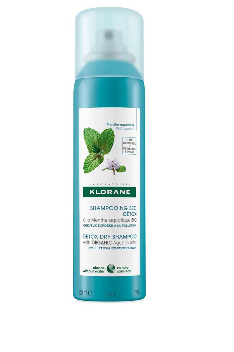 Klorane Aquatic Mint Dry Shampoo: light and massages in without chalkiness