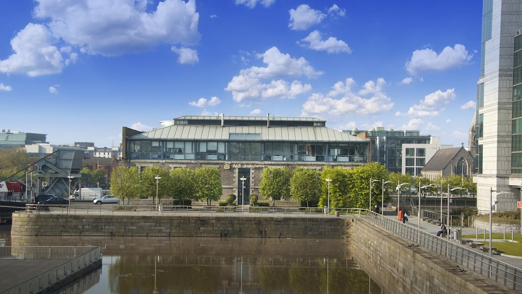 Stack B: the building occupies a prominent position overlooking George’s Dock and backing on to Custom House Quay in the IFSC