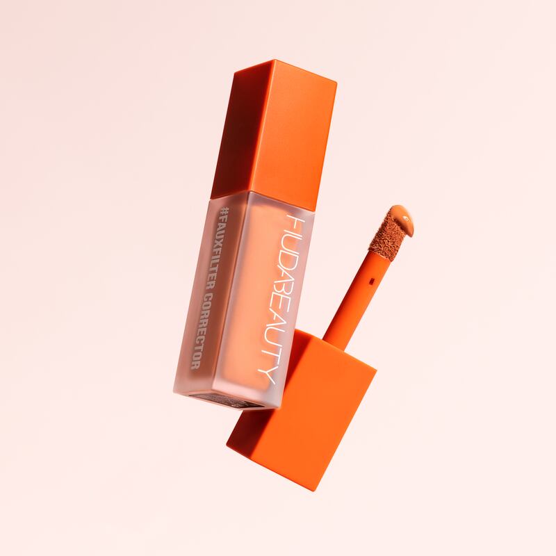 Huda Beauty #FauxFilter Colour Corrector