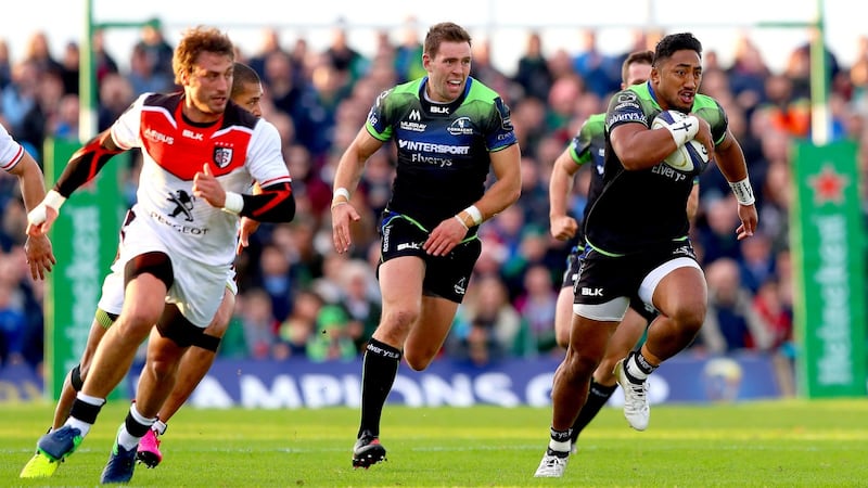 Bundee Aki (right): the New Zealand native qualifies for the Ireland squad through the three-year residency ruling. Photograph: James Crombie/Inpho
