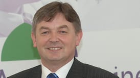 Commissioner resigns over Government failures on Irish