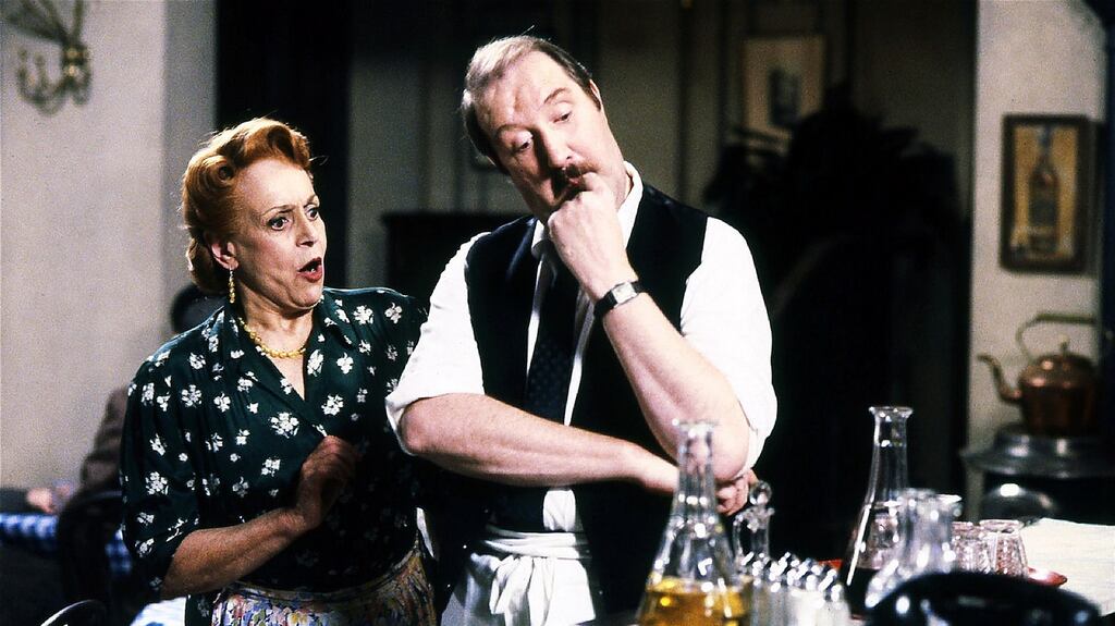 Good moaning: Carmen Silvera and Gordon Kaye in ‘Allo ‘Allo!