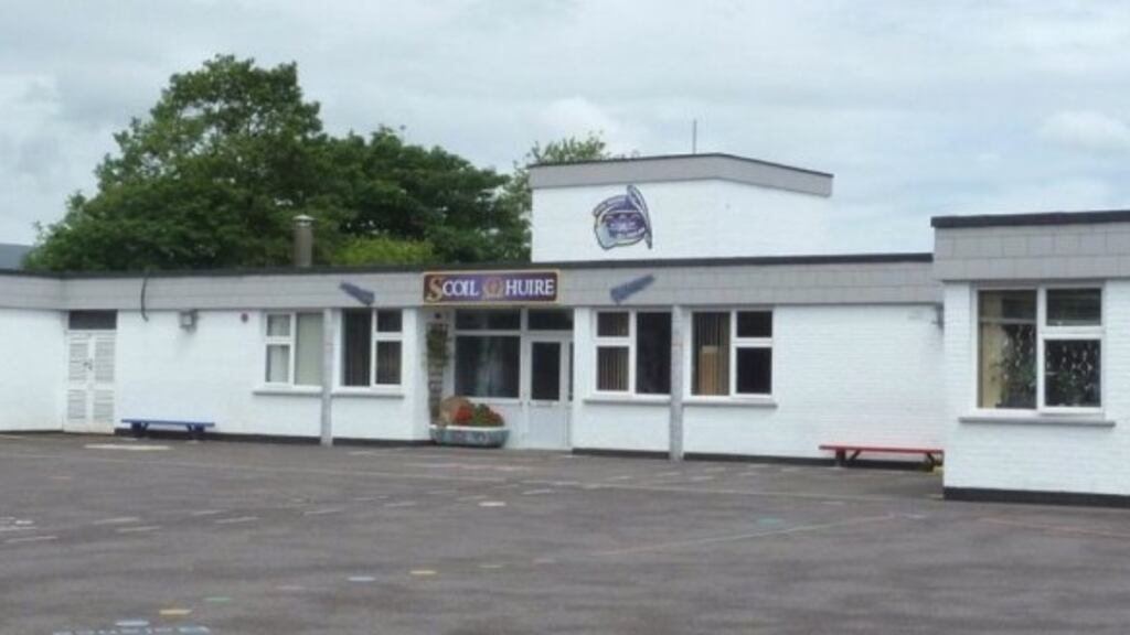 All pupils and staff at  Scoil Mhuire Killorglin are to be tested for Covid-19