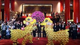 China lures Taiwanese into ‘brainstorming’ talks on island’s future