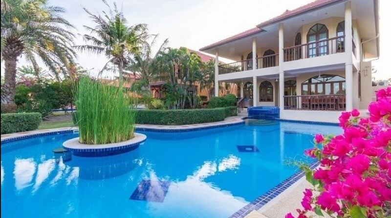 This house, close to Hua Him town, is part of a development which has security.