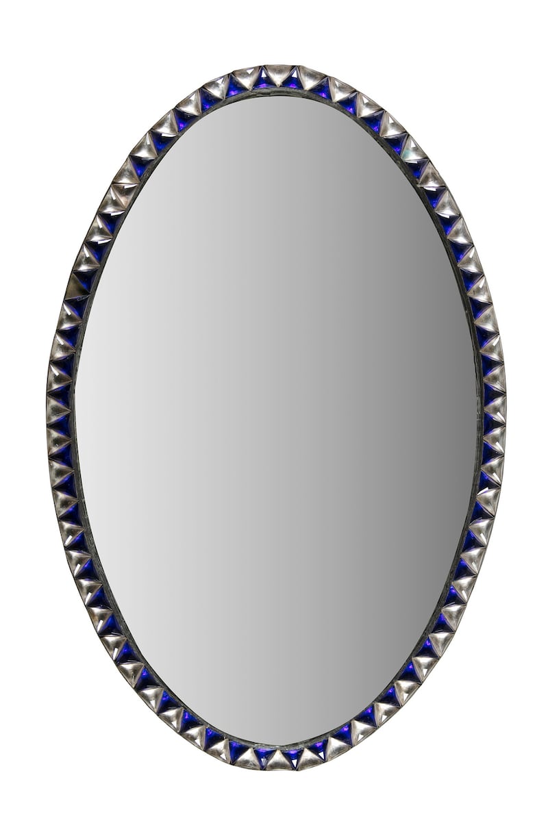 Lot 230: Early Irish 19 century oval Waterford Mirror €1,000–€1,500