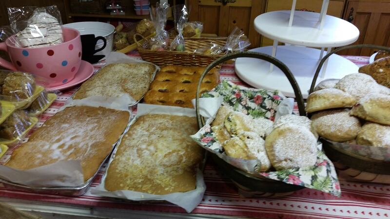 Breads, cakes, buns and biscuits from Daisy Cottage Farm