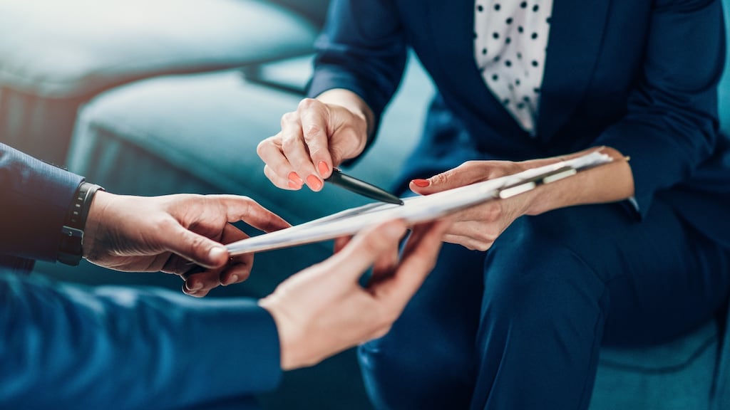 William Fry has launched two new flexible working divisions to recruit to its roster lawyers who do not want to work the typical nine-to-five, Monday to Friday