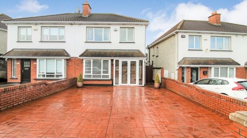 6 Beechdale Crescent, Ballycullen, D24