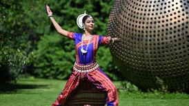Colour, dance and shared visions as hundreds celebrate India Day