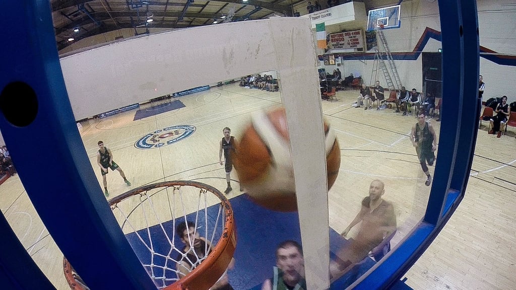 12 teams are partaking in the Super Series of the men’s Super League this weekend.