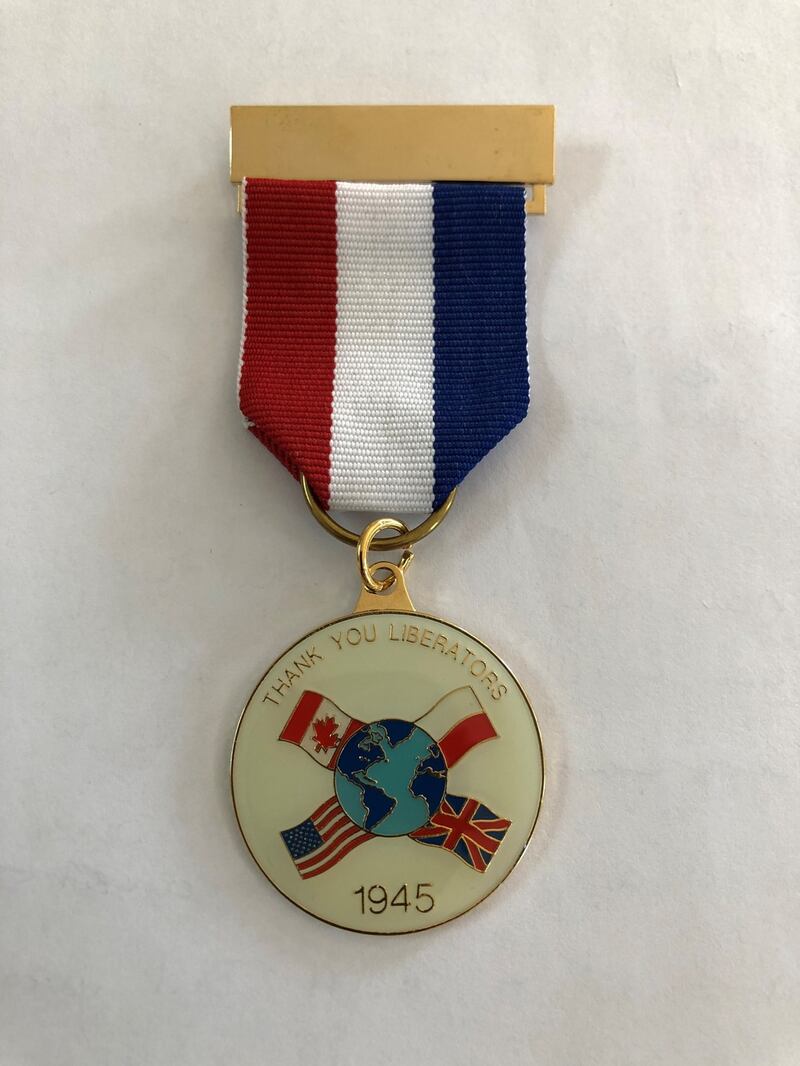 The medal presneted to Mr Kendrick by the Dutch ambassador to Ireland.