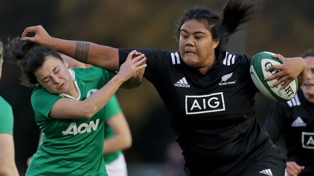 Ireland’s Mary Healy struggles to get to grips with with Aotearoa Mata’u of New Zealand. Photograph: Morgan Treacy/Inpho