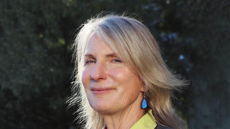 Third prize goes to the American poet Elizabeth Brown