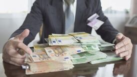 My estate agent won’t hand over the booking deposit from my house sale