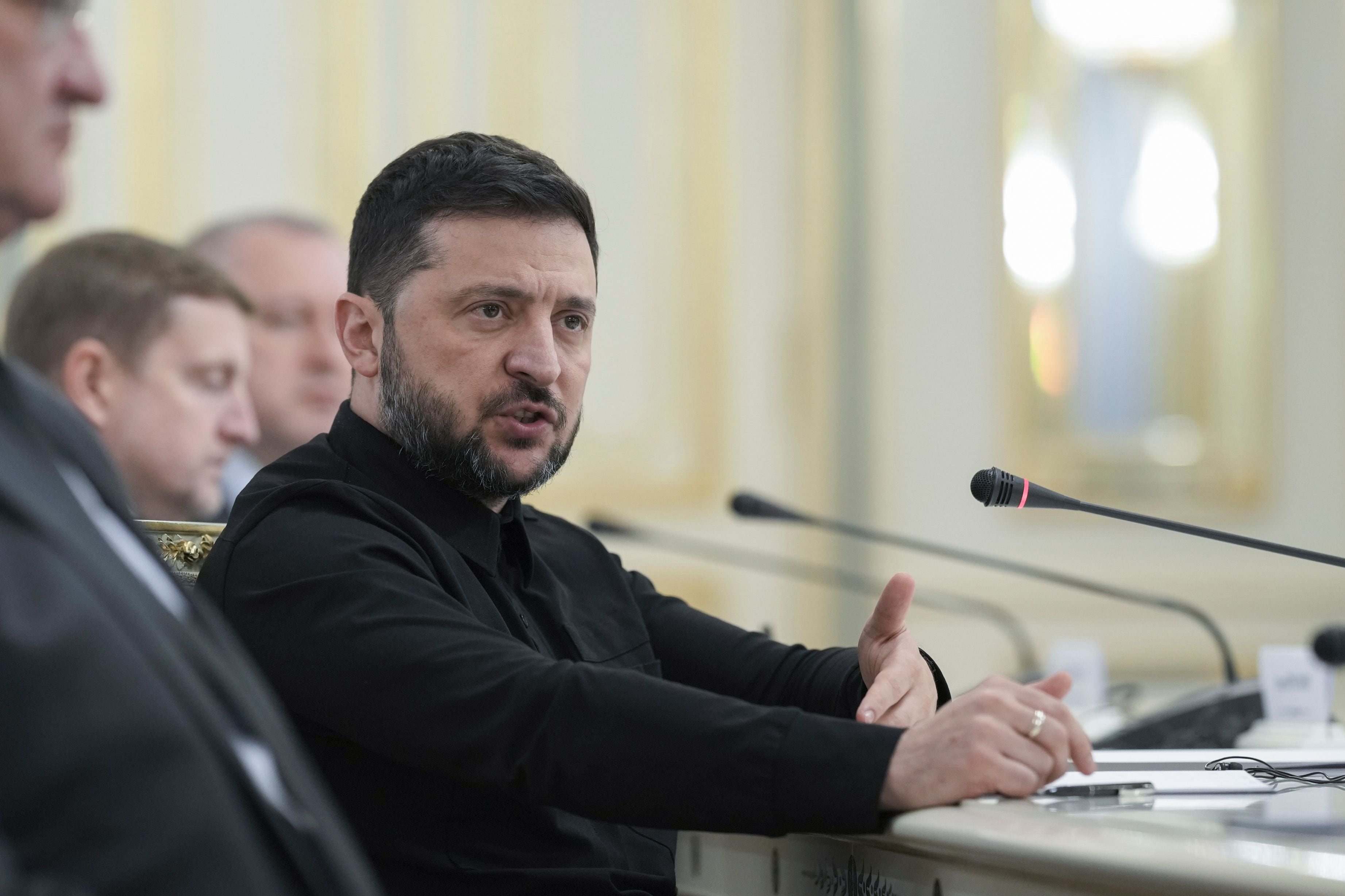 Kyiv ready for peace talks but will not withdraw troops first, says Zelenskiy