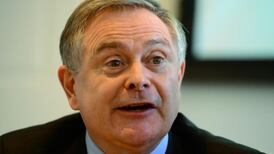 Howlin says he has ‘full confidence’ in Reilly amid medical cards row
