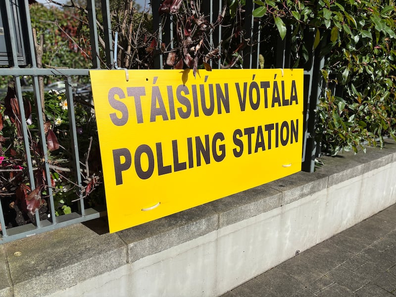 A polling station sign in South County Dublin ahead of the presidential election on Friday 24th  Photo: Bryan O’Brien