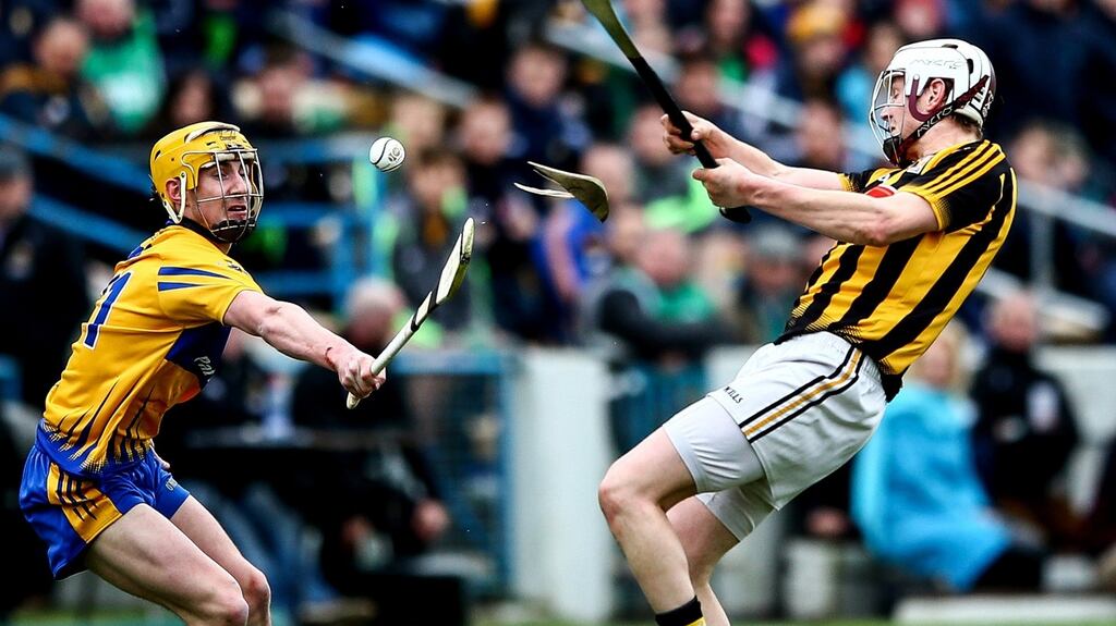 Clare’s Colm Galvin and Lester Ryan of Kilkenny clash during Sunday’s Allianz League semi-final. Photo: James Crombie/Inpho