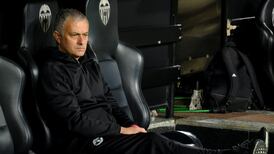 Liverpool can land a huge blow on United and Mourinho