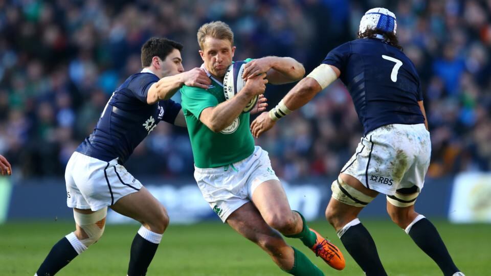 Luke Fitzgerald: He provided the team with a shot of adrenaline every time he touched the ball. His footwork, lines of running, support play and strength in the tackle made for an impressive return to test rugby. Rating: 7