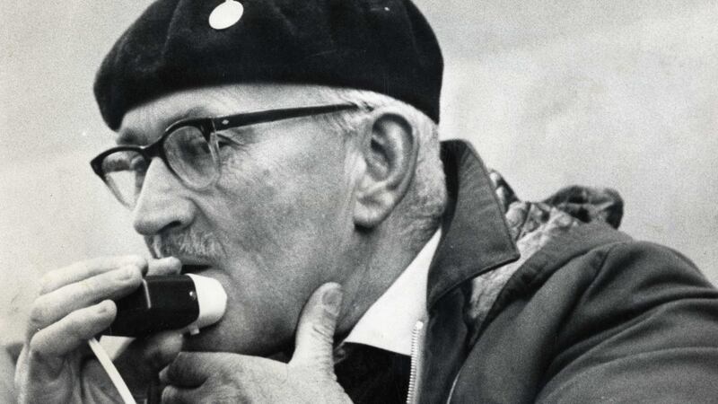 Rickard Deasy, president of the National Farmers’s Association, shaving while on picket at the offices of the Department of Agriculture in Merrion Street in 1966. Photograph: Tommy Collins