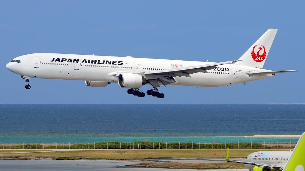 A Japan Airlines Boeing 777-300 aircraft, one of the type which Katsutoshi Jitsukawat was scheduled to co-pilot prior to his arrest Photograph: iStock