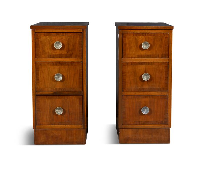 Two walnut bedside chests (€300-€400) from Adam's