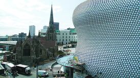 Airline yet to apply for Irish licence stops selling tickets