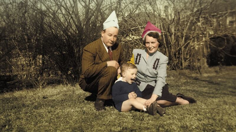 Richard Ford as a child with his parents, Parker and Edna. Photograph: courtesy of Richard Ford