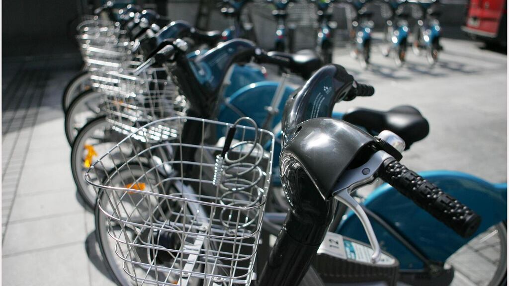 Approval for some 950 new bicycles and 58 additional hire points has been given.