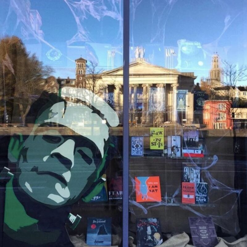 Vibes and Scribes, 21 Lavitts Quay, Cork