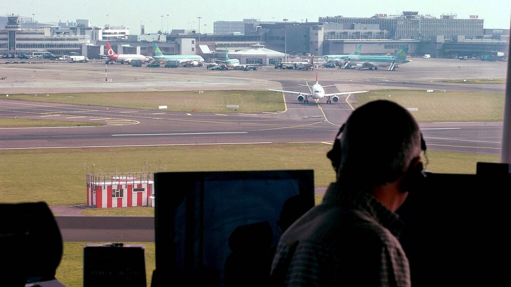 A communication issue led two Boeing-737 airplanes to come within 807m of each other as one landed and one took off at Dublin airport earlier this year, the Air Accident Investigation Unit (AAIU) has said. Photograph: John Cogill/Bloomberg News.