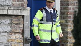 Gardaí have no right to look into shopping bags at Covid-19 checkpoints