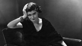 Stylish page turners: Fashionable summer reading