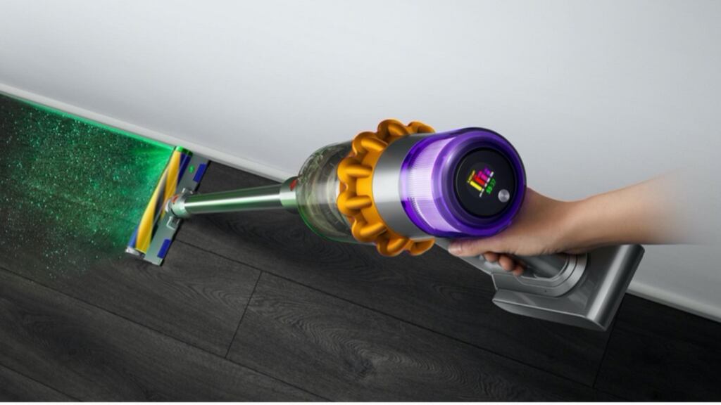 The green diode can be turned on and off as you see fit. That way it lights up fine dust and dirt, making sure that you can target it.