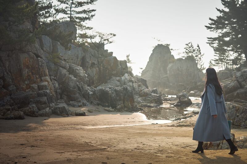 Tang Wei in Decision to Leave