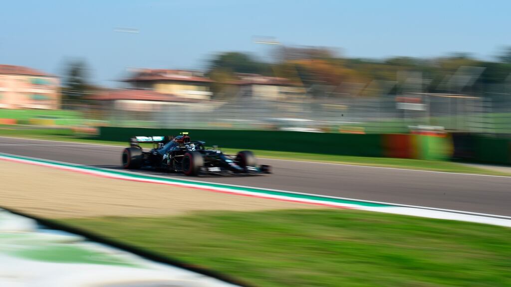 innish Formula One driver Valtteri Bottas of Mercedes-AMG Petronas in action during the qualifying session of the Grand Prix Emilia Romagna at Imola. Photo: Miguel Medina / Pool/EPA