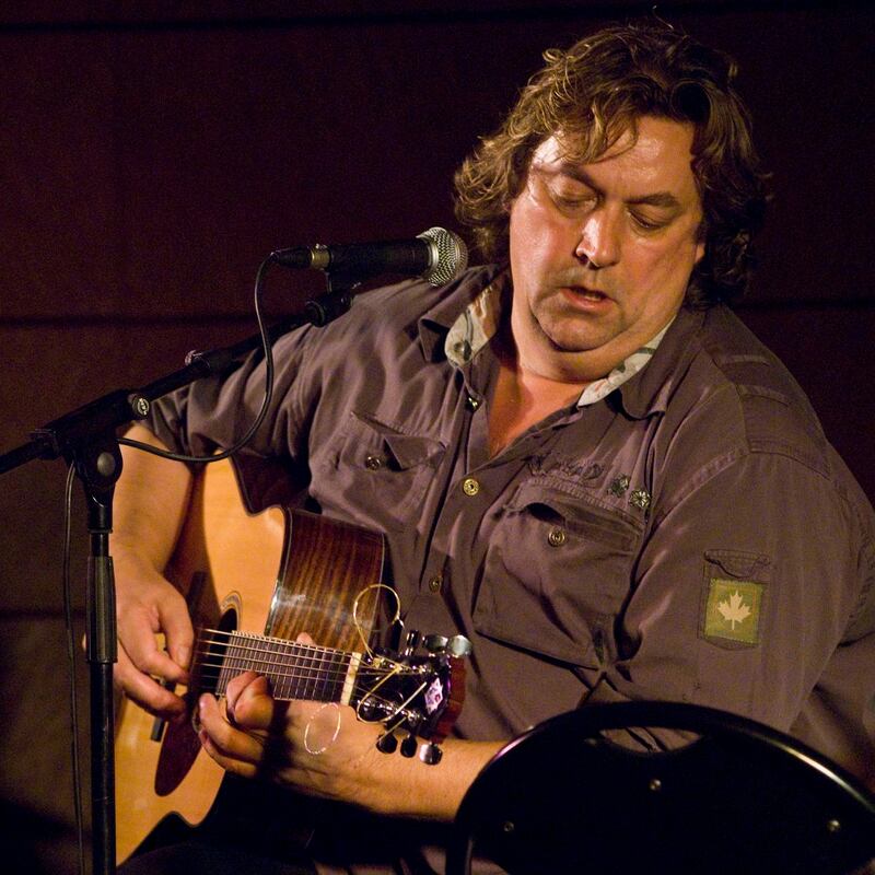 Jackie Leven performs at La Pedrera in Barcelona, Spain, 2006. Photograph: Jordi Vidal/Redferns