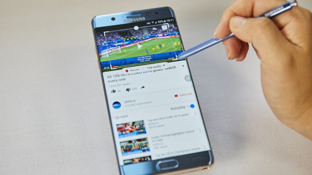 The Samsung Note S7 bears more than a little resemblance to the S7 Edge