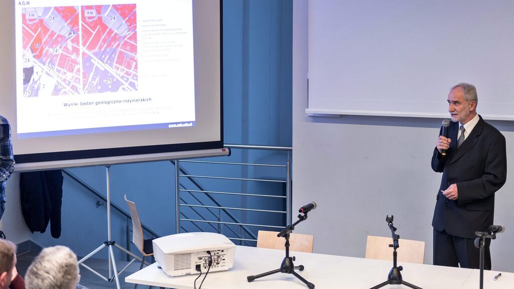 Prof Janusz Madej reports on his team’s findings on the existence of the so-called Nazi gold train at a press conference in Poland. Photograph: Maciej Kulczynski/EPA