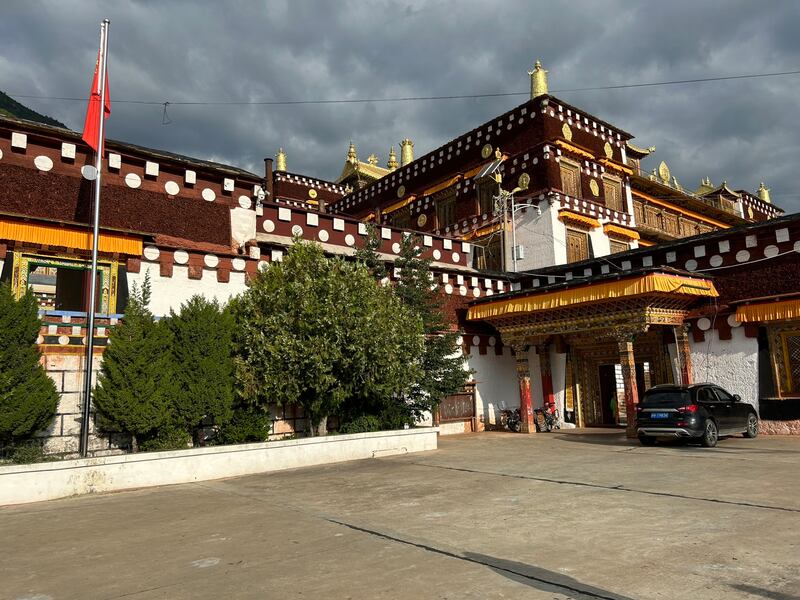 The Sangpiling monastery. The survival of the monasteries and the increasing popularity of Tibetan Buddhism in China have nourished Tibetan music, language and visual arts. Photograph: Denis Staunton