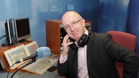 Murray speaks of depression as he returns to airwaves