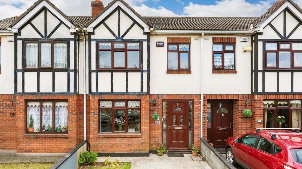 3 Woodford Crescent, Clondalkin, Dublin 22.