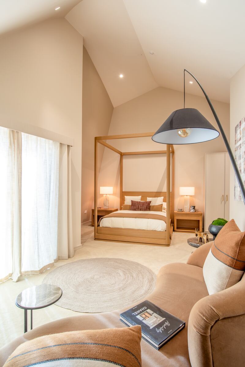 Three-bedroom penthouse: main bedroom